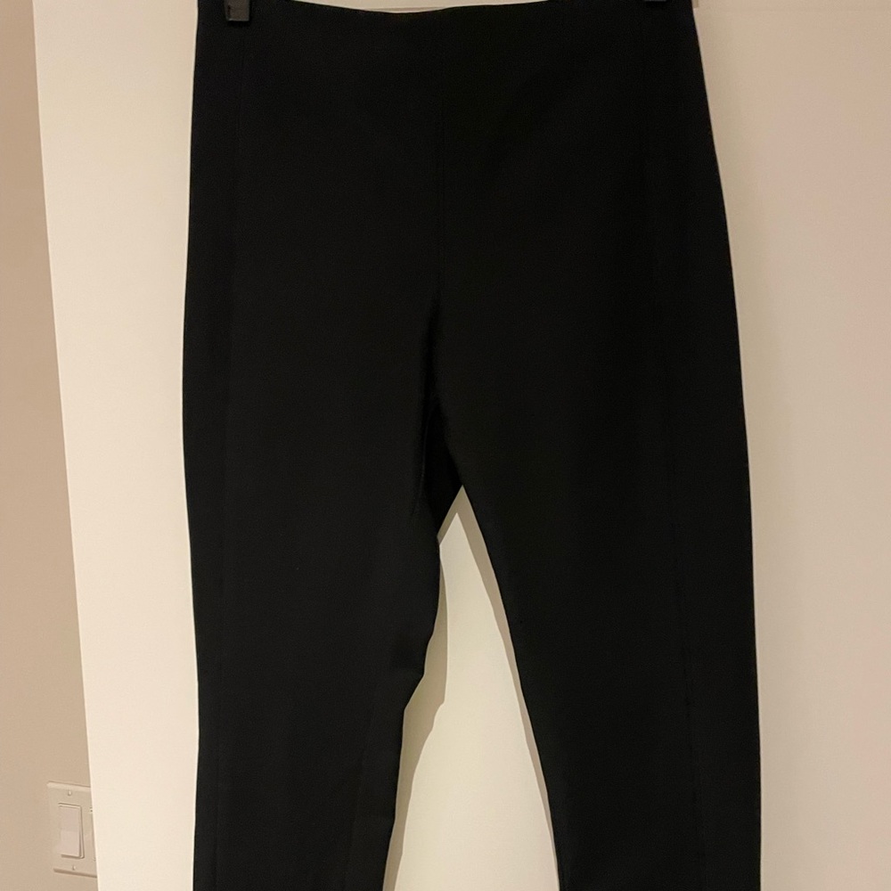 Banana Republic Women Leggings in Color Black Size 4. Bi-Stretch fabric washable